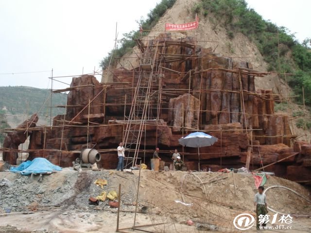 怎么选择塑石假山施工队