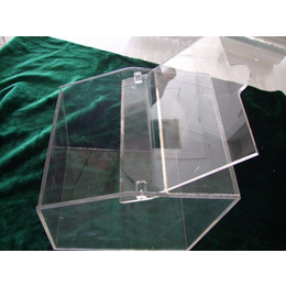 郑州亚克力盒子有机玻璃展板箱子展示架各种展示牌定制