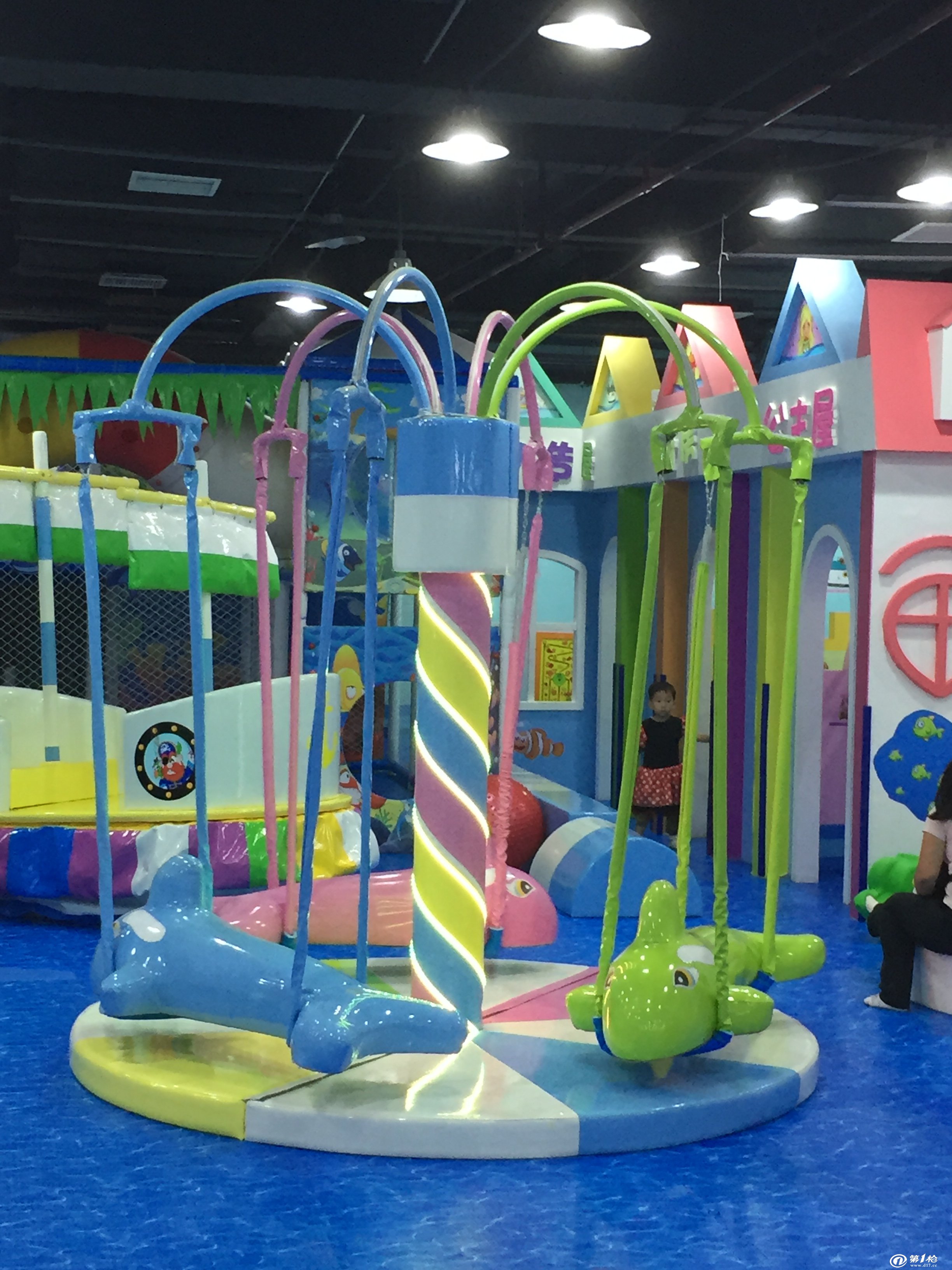 哇卡游乐专业生产淘气堡 安装室内游乐场 设计儿童主题乐园