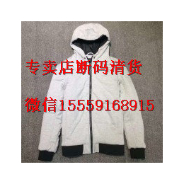 国内一二线品牌运动休闲服装尾货库存_专卖店断码服装清货批发