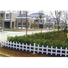 塑钢pvc草坪护栏厂家|山东塑钢护栏|pvc草坪护栏优点