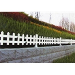 塑钢草坪护栏厂家|山东塑钢护栏(图)|草坪护栏质量
