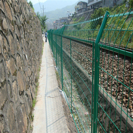 锌钢护栏网公路防撞护栏网双丝护栏网