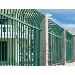 单向弯头的锌钢护栏 *隔离网 喷塑围栏 隔离护栏网