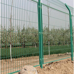 乡村围栏生产厂家(图)_乡村围栏安装价格_乡村围栏