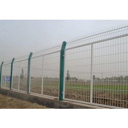 边框护栏网厂家批发 高速公路双边丝护栏