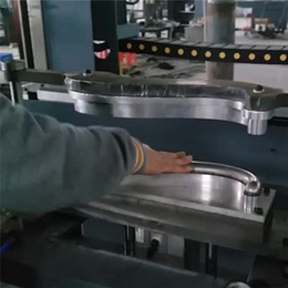 自动焊机厂(图)_不锈钢管自动焊机出租_自动焊机