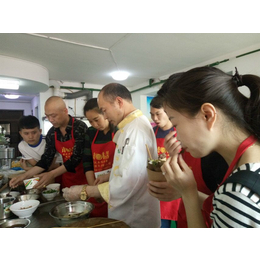 重庆火锅米线培训就到重庆本味鲜香餐饮培训