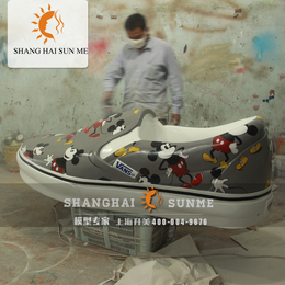 模型*上海升美玻璃钢彩绘鞋子雕塑树脂模型摆件定制