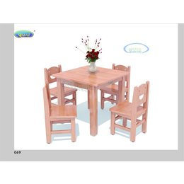 儿童桌椅定制、源涛玩具(在线咨询)、儿童桌椅