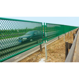 防眩网 菱形防护网钢板网护栏网高速公路护栏网 防炫目隔离栅