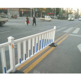 安徽波形护栏_昌顺交通设施(在线咨询)_波形护栏安装