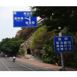 市政道路交通标志牌选用怎么样的反光膜