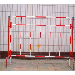不锈钢伸缩安全围栏铝合金折叠安全围栏批发采购