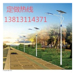 扬州润顺照明(图)_10m太阳能路灯价格_太阳能路灯