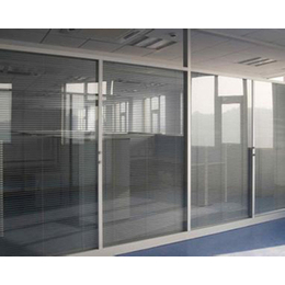 山西义翔装饰(图)、办公室玻璃隔断定制、阳泉办公室玻璃隔断