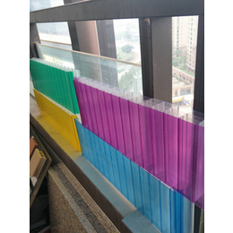 重庆新型聚碳酸酯pc阳光插扣板雨棚厂房屋面遮雨棚幕墙