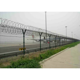 陆良县机场防护栅栏、昆明兴顺发筛网、机场防护栅栏厂家定做