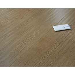 三层实木地板|木地板|彩莱地板