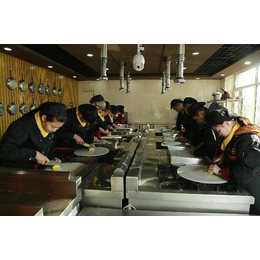 黑龙江省能学西餐技术的厨师学校一哈尔滨新东方