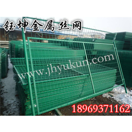 塑钢护栏网店、衢州塑钢护栏、钰坤质量立足市场