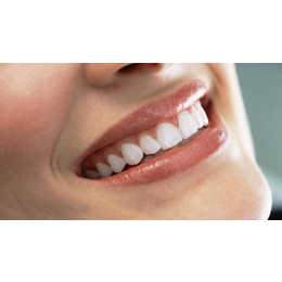 牙套的作用、高英口腔(在线咨询)、湖南牙套