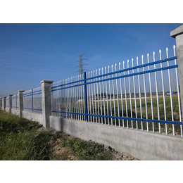 商丘锌钢阳台护栏、豪日丝网、锌钢阳台护栏生产