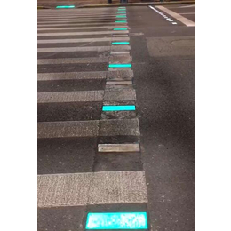 LED信号斑马线地灯 发光智能斑马线 红绿灯同步