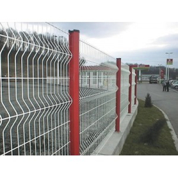 澳达厂家专售小区防护栅栏高速隔离网