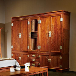 现代室内木质衣柜定制