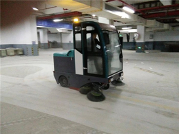 扫地车-潍坊天洁机械(图)-驾驶扫地车