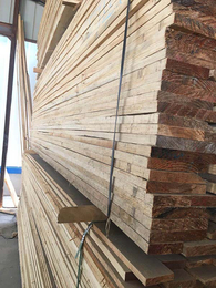 辐射松家具板材加工-顺莆木材(在线咨询)-潍坊辐射松家具板材