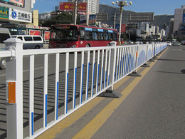 宁波市政隔离护栏-豪日丝网(图)-市政隔离护栏生产