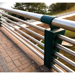 桥梁不锈钢护栏-四平不锈钢护栏-中科泰兴护栏厂家
