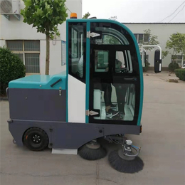 潍坊天洁机械(图)-吸尘扫地车-香港扫地车