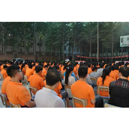 中考补习学校-中考补习学校招生-鸿志