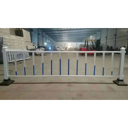 安顺城市安全护栏 机动车隔离护栏 市政道路护栏 鑫妍公司
