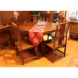 实木圆餐桌椅型号,韩嘉木业(在线咨询),德州实木圆餐桌椅