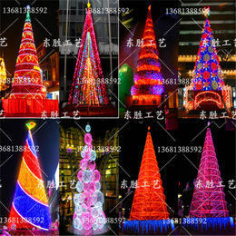 张家口商业美陈制作灯饰画 真树缠灯 大型圣诞树缩略图