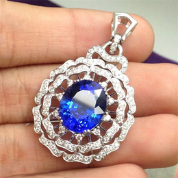 蓝宝石戒指镶嵌找他们,蓝宝石戒指镶嵌,臻迈珠宝