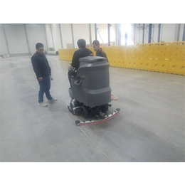 中型驾驶式扫地机_鑫蓝城清洁设备_驾驶式