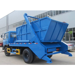 东风国六摆臂垃圾车的特点  多功能的摆臂垃圾运输车