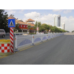 郑州道路护栏加工定制|【亮锋护栏】|郑州道路护栏