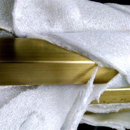 不锈钢黄钛金15 15方管 拉丝玫瑰金20mm 黑钛金装饰管
