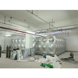 江苏31吨食品级不锈钢水箱-绿凯自主安装队