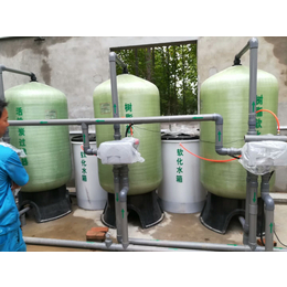 洛阳厂家*10吨全自动软水器 离子交换设备树脂罐 软水罐