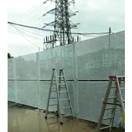 珠海铁路施工安全防护护栏 圆孔透风冲孔围挡 可重复使用 *