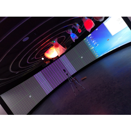 LENTUN 纯硬件融合器 餐厅互动 展馆展示 大屏拼接融合