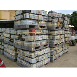 长期回收保护板材料_亮丰再生资源(在线咨询)_回收保护板材料