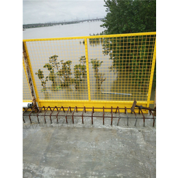 博达护栏网厂(图),高速公路护栏网,黄石护栏网